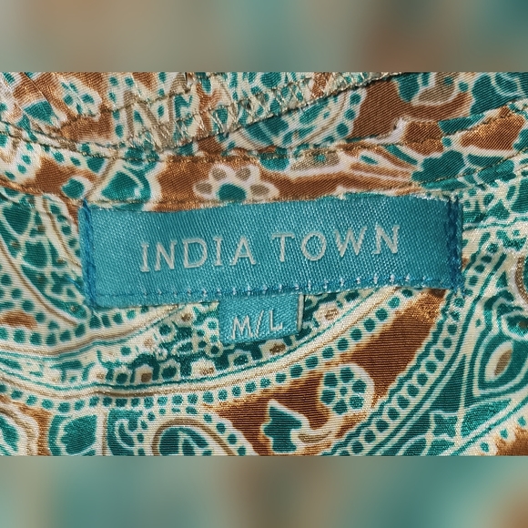 INDIA TOWN size M/L Long Sleeve Button Front Tassled Ruffled Green Paisley Maxi - Picture 2 of 14